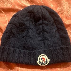 Children’s Moncler hat